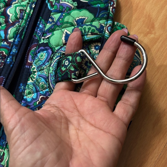 Vera Bradley Floral Blue and Green Travel Bag - Picture 10 of 16